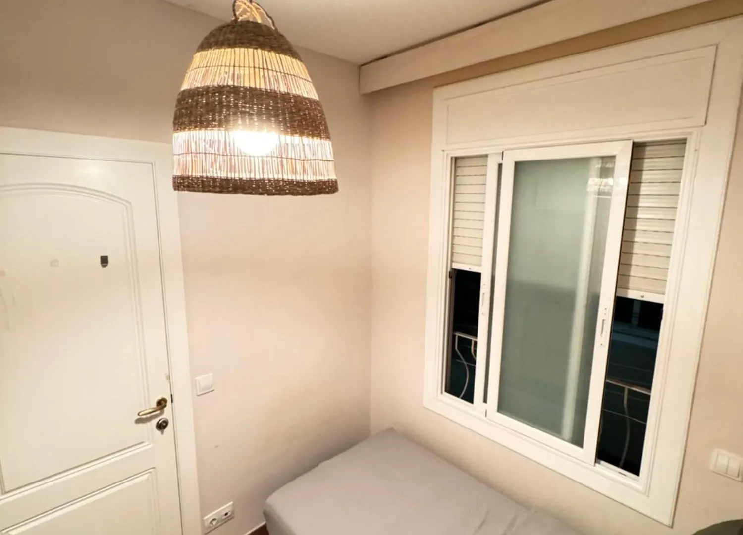 ברצלונה Rooms In A Charming Apartment In The Central Area 0*,  ספרד