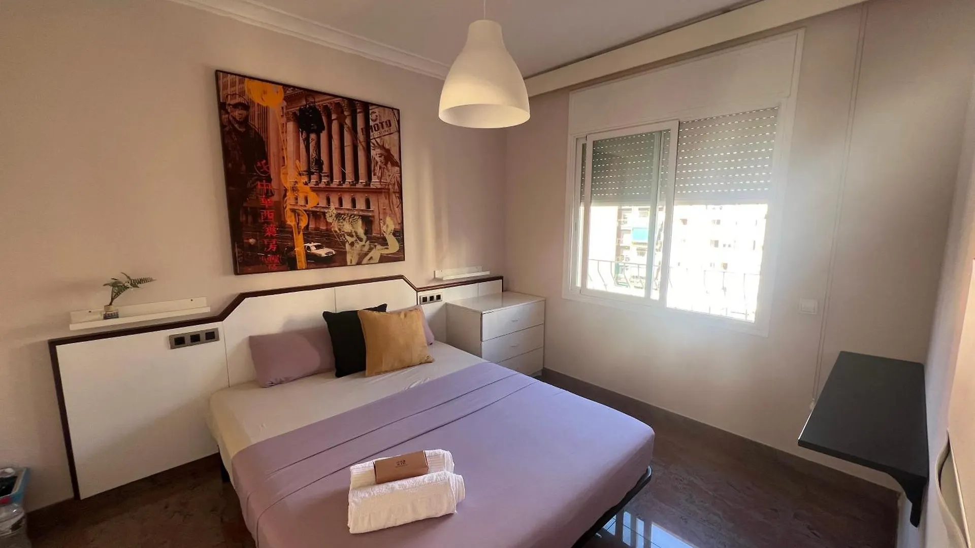 Rooms In A Charming Apartment In The Central Area Barcelona